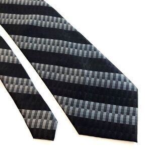 Croft & Barrow Black Gray‎ Geometric Woven Silk Tie